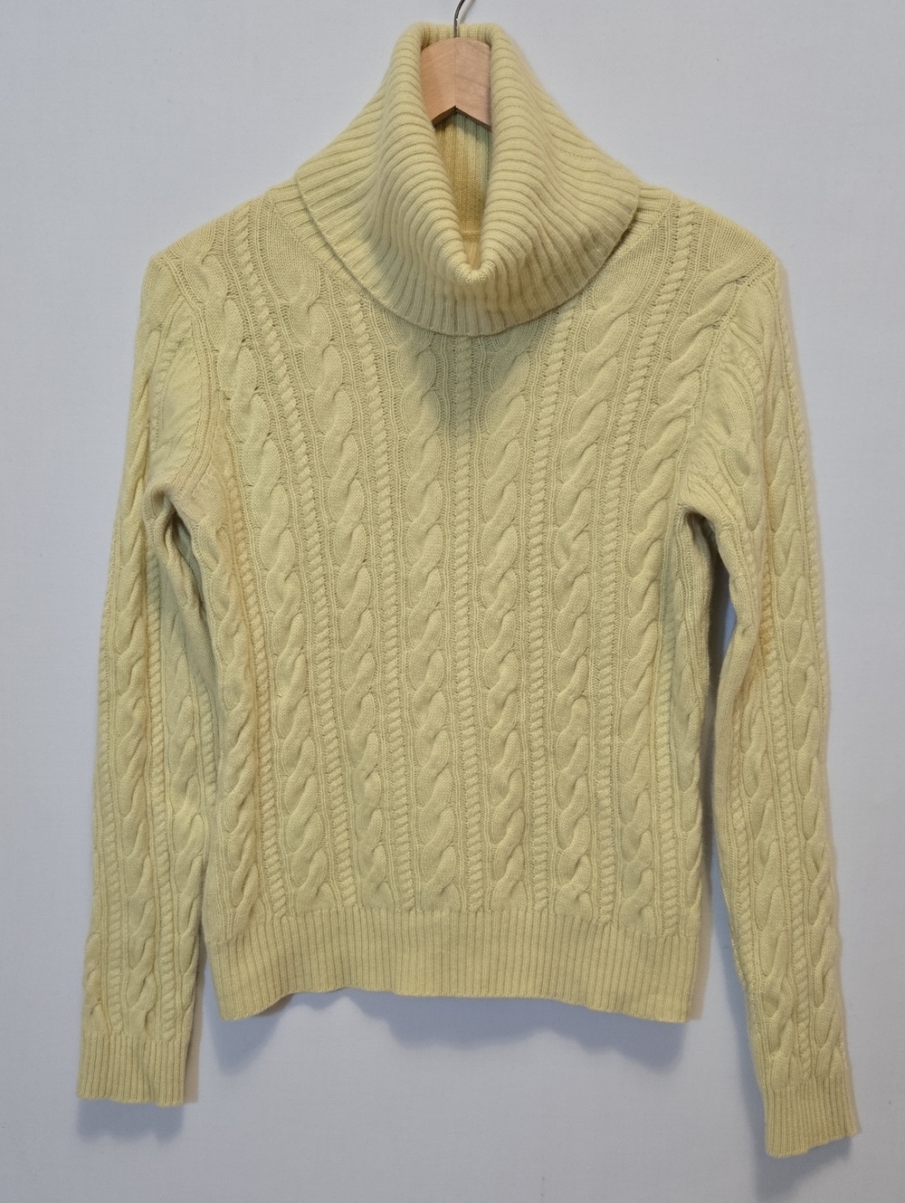 Vintage Bloomingdale’s 100% cashmere Turtleneck Cable Knit Sweater Butter Yellow